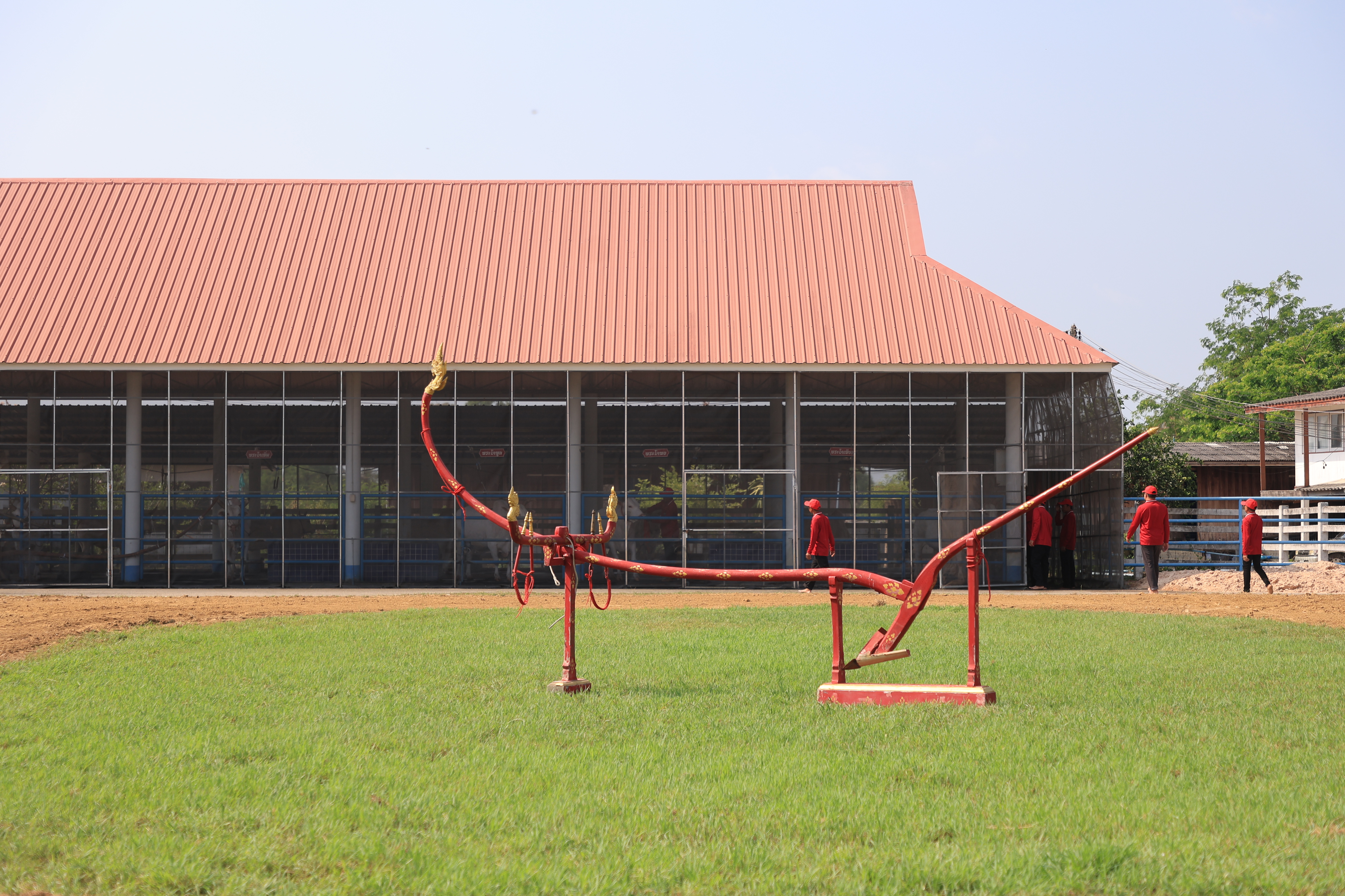 title - ส.ป.ก. เข้าร่วมการตรวจเยี่ยมการจัดเตรียมพระโค ในงานพระราชพิธีพืชมงคลจรดพระนังคัลแรกนาขวัญ ประจำปี 2569